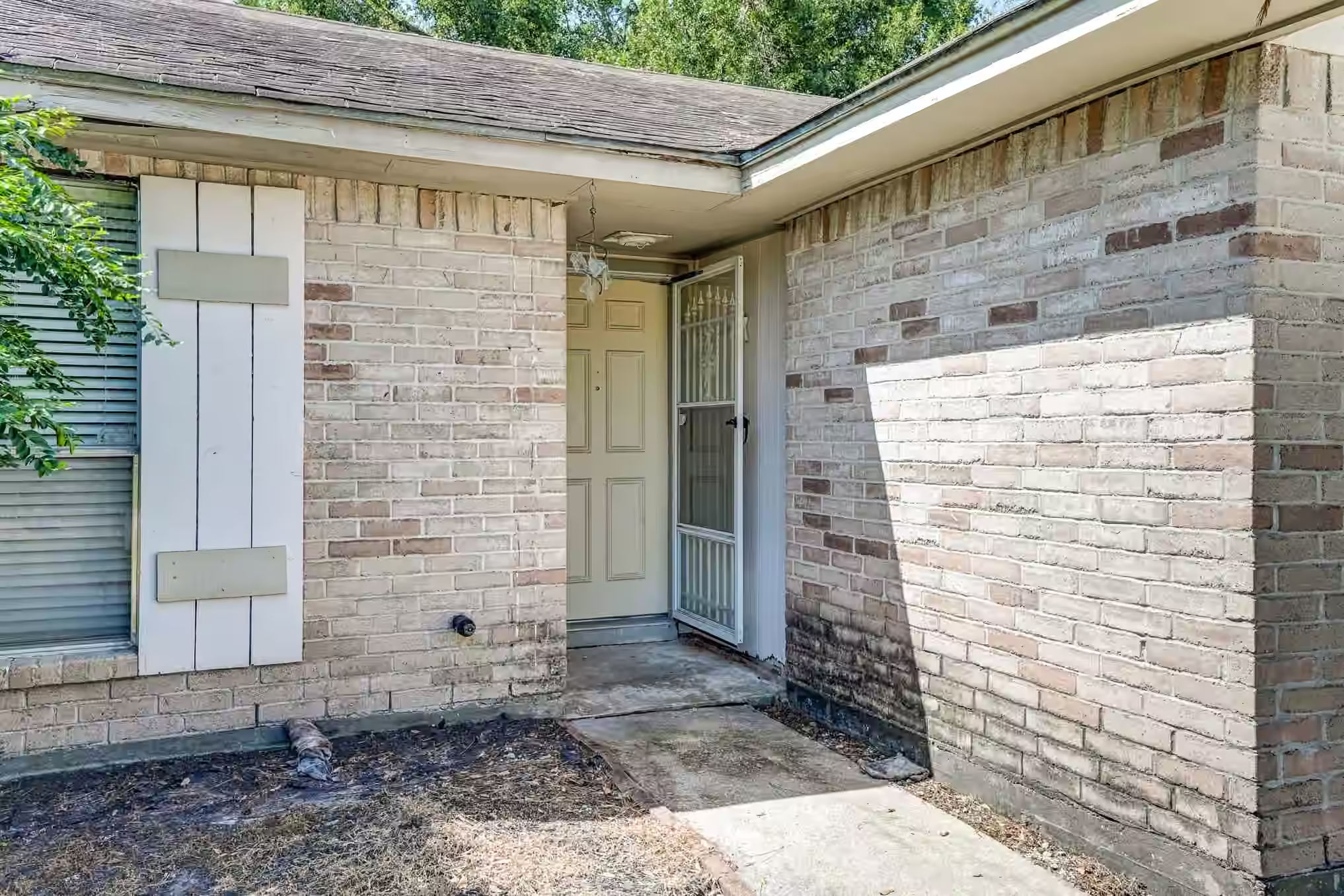 Photo 5 of 10015 Enchanted Stone Drive, Houston, TX