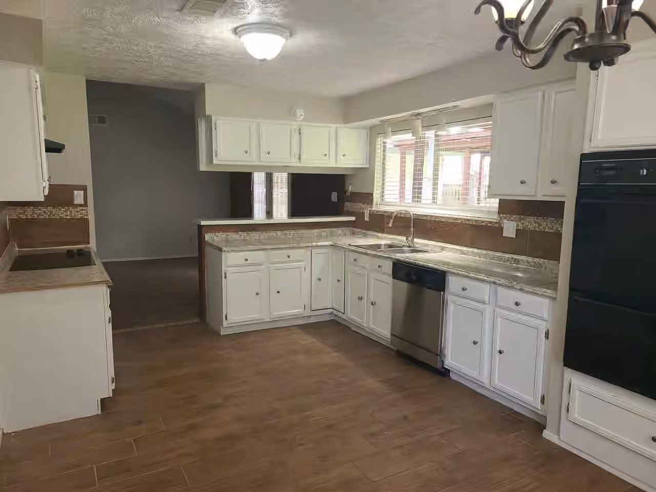 Photo 7 of 17434 Crows Nest Way, Crosby, TX