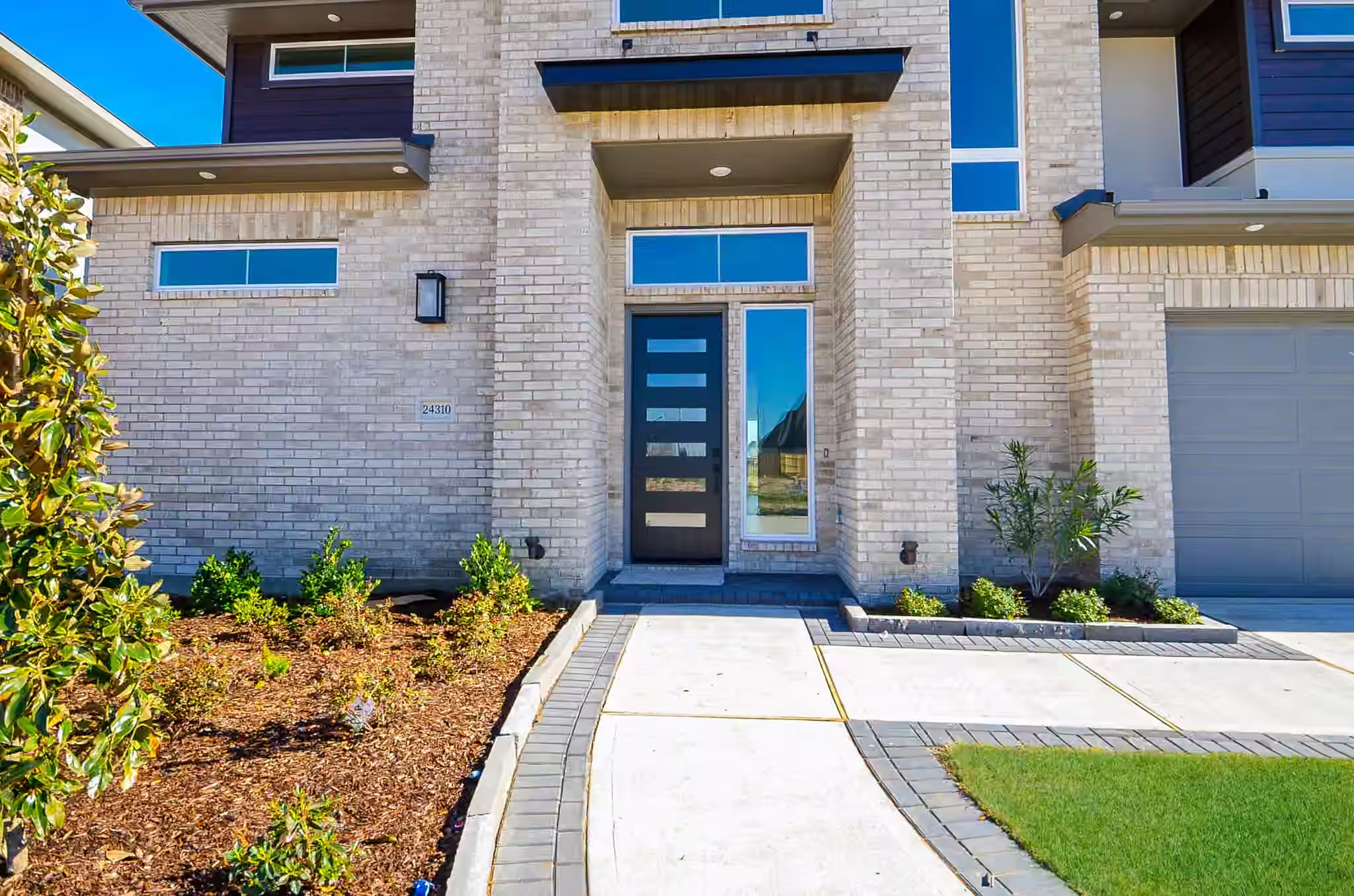 Photo 4 of 24310 Green Buffalograss Trail, Katy, TX