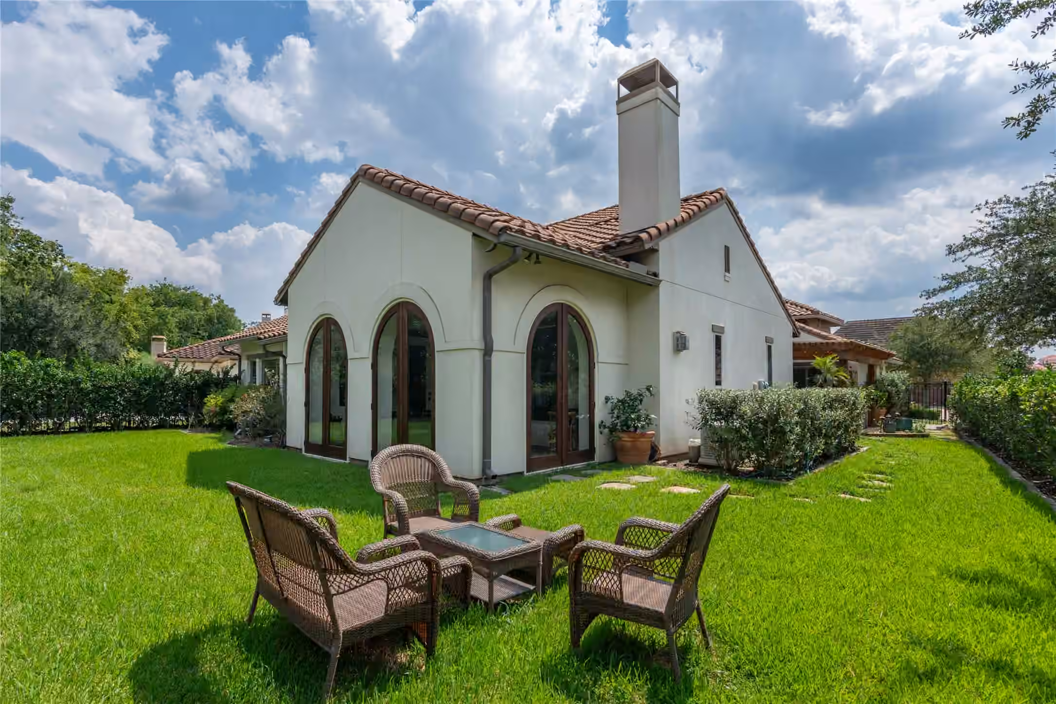 Photo 3 of 3850 Sundance Hill Lane, Sugar Land, TX
