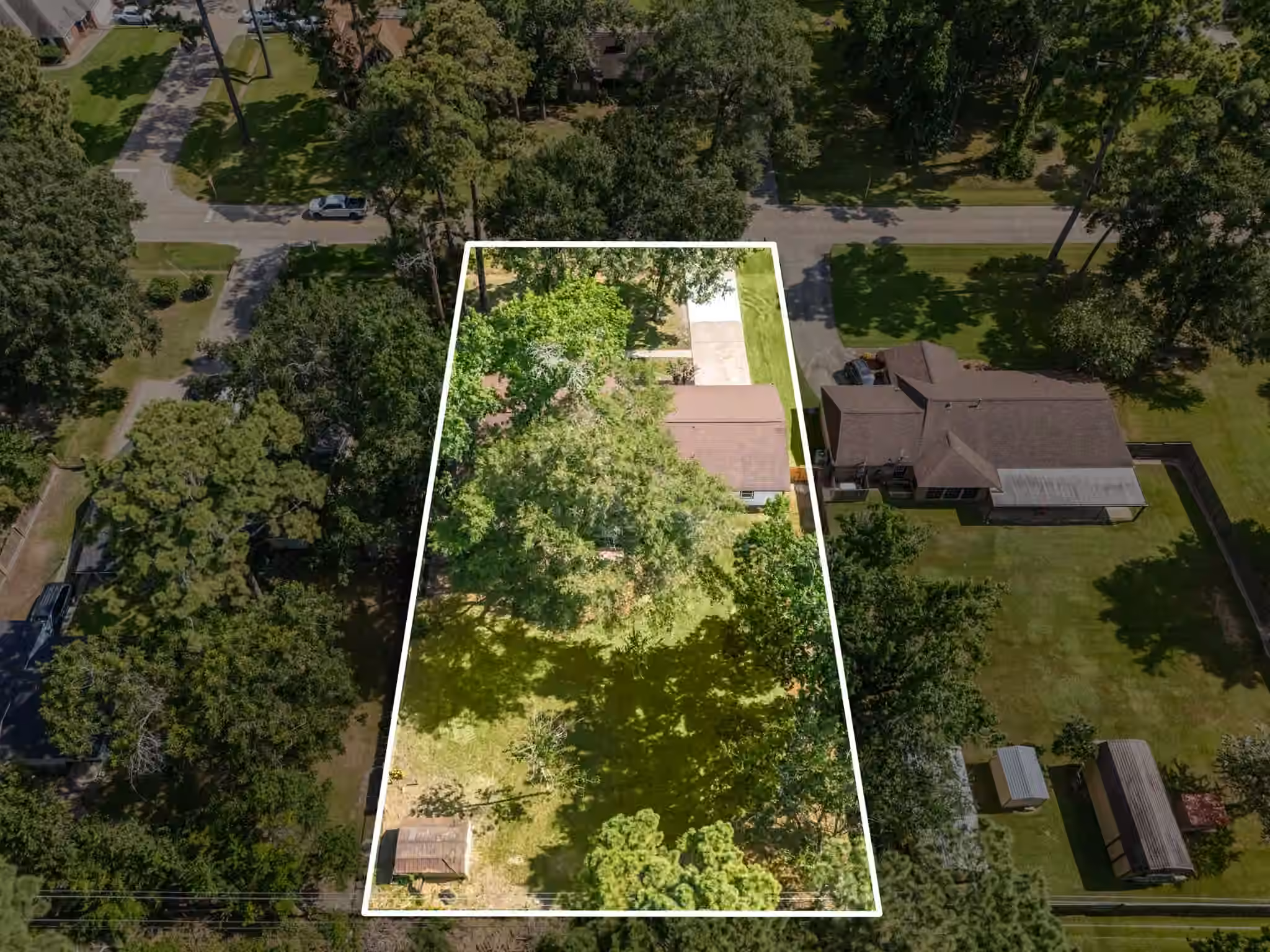 Photo 3 of 1406 Indian Shores Road, Crosby, TX