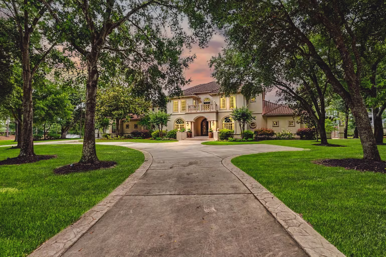 Photo 3 of 11911 Waterford Estates Court, Tomball, TX