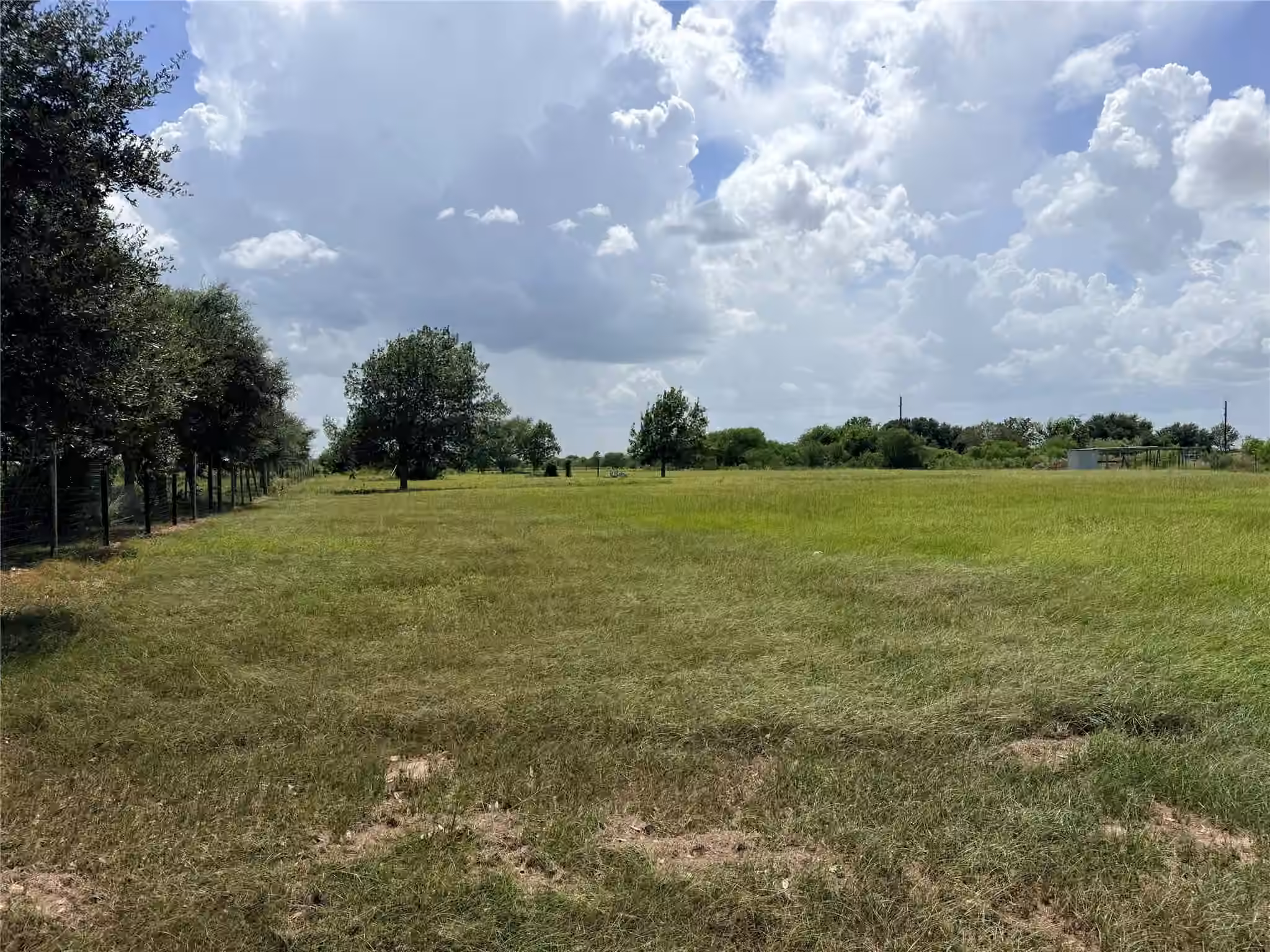 Photo 5 of 2083 Lauren Ln, Sealy, TX