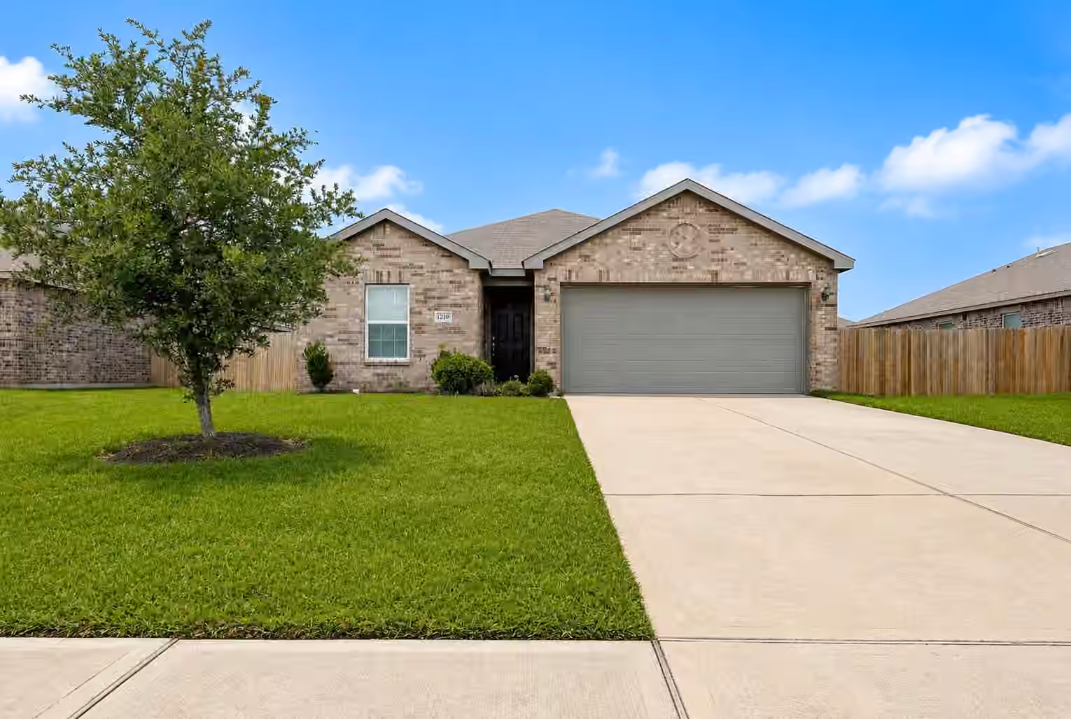Photo of 1219 Paradise Found Drive, Iowa Colony, TX 77583