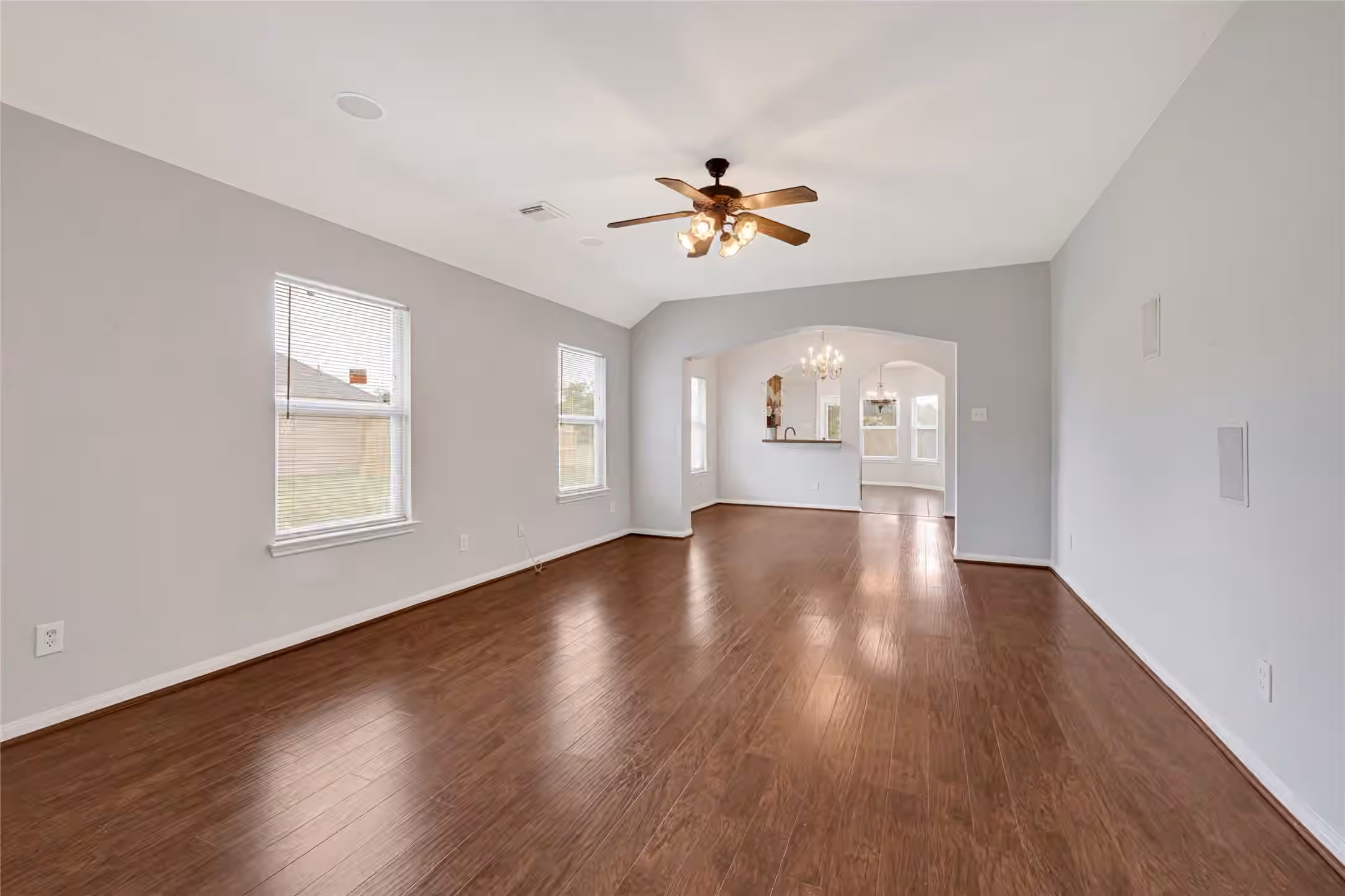 Photo 5 of 2726 Sage Bluff Avenue, Richmond, TX