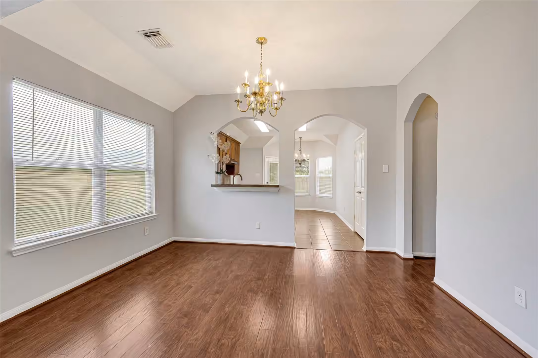 Photo 7 of 2726 Sage Bluff Avenue, Richmond, TX