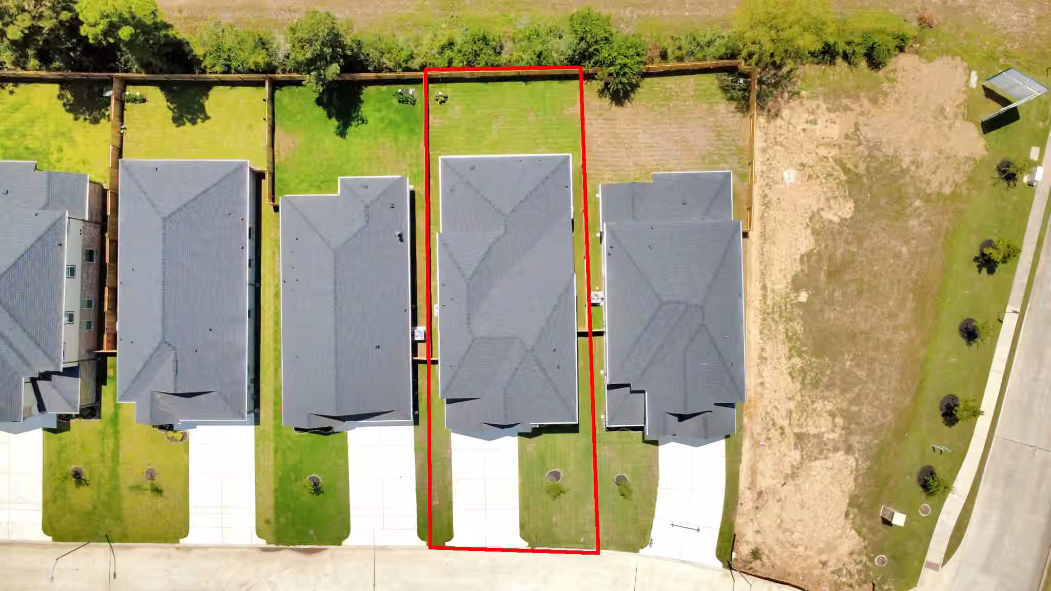Photo 5 of 2910 Bury Park Drive, Spring, TX