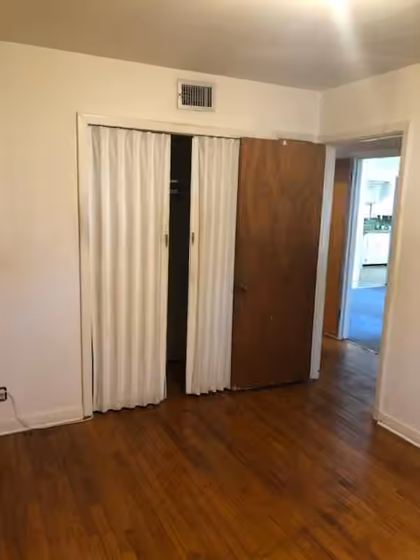Photo 5 of 6841 Concho Street, Houston, TX