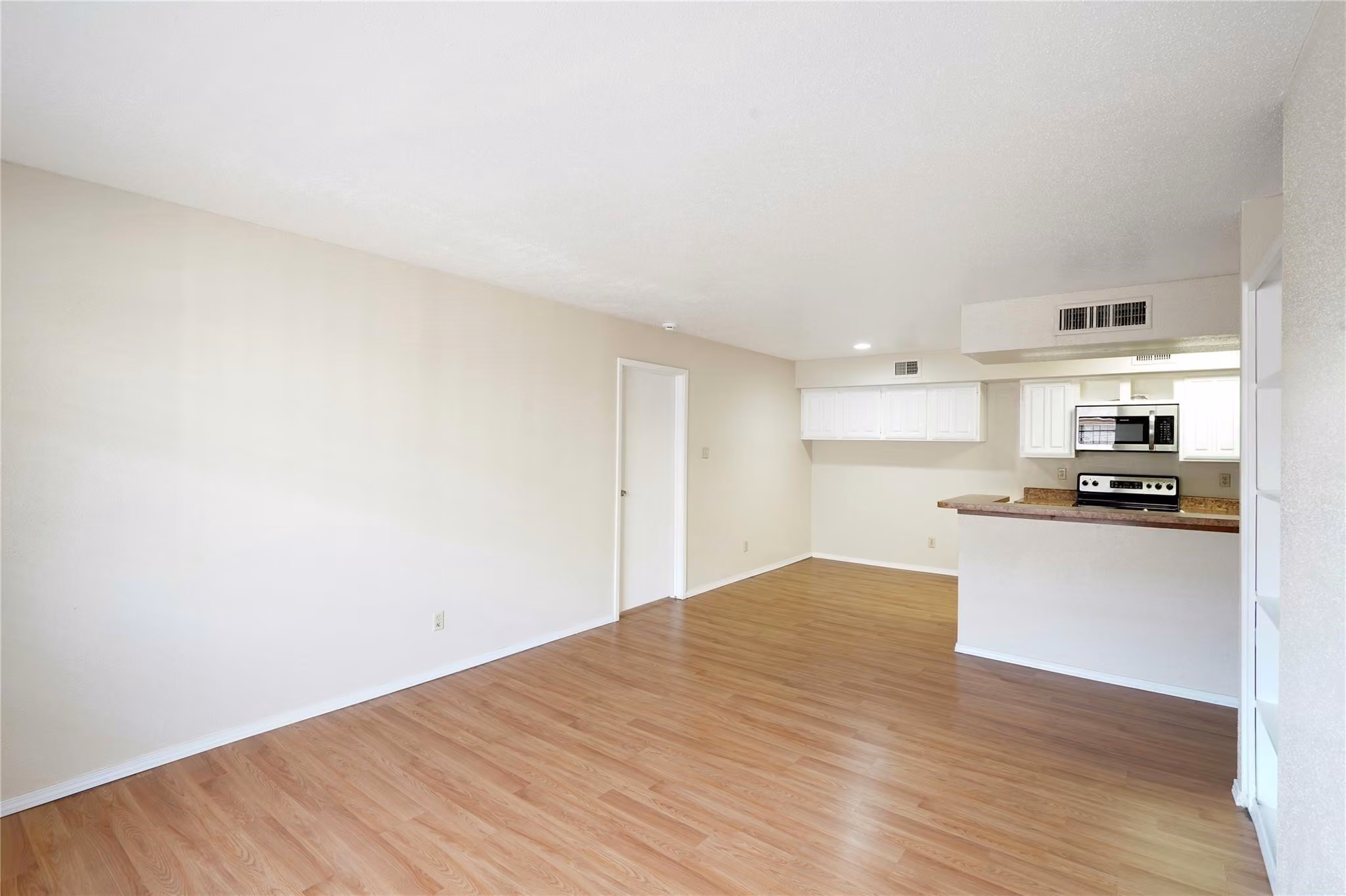 Photo 5 of 12955 Woodforest Boulevard 32, Houston, TX