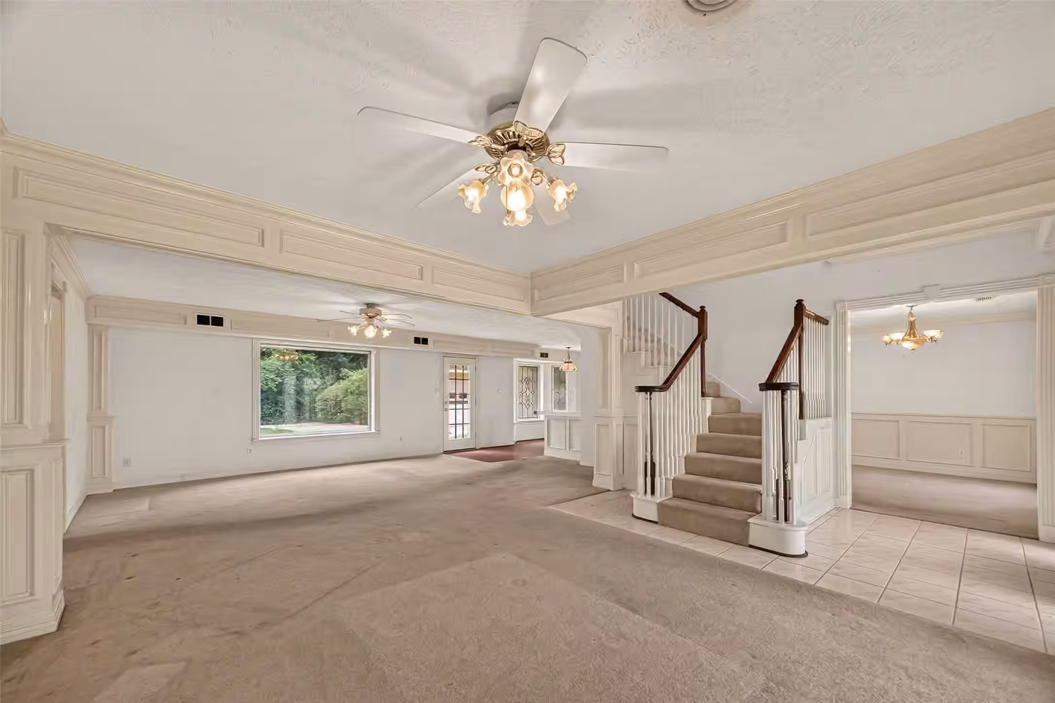 Photo 4 of 4305 Goldfinch Street, Houston, TX