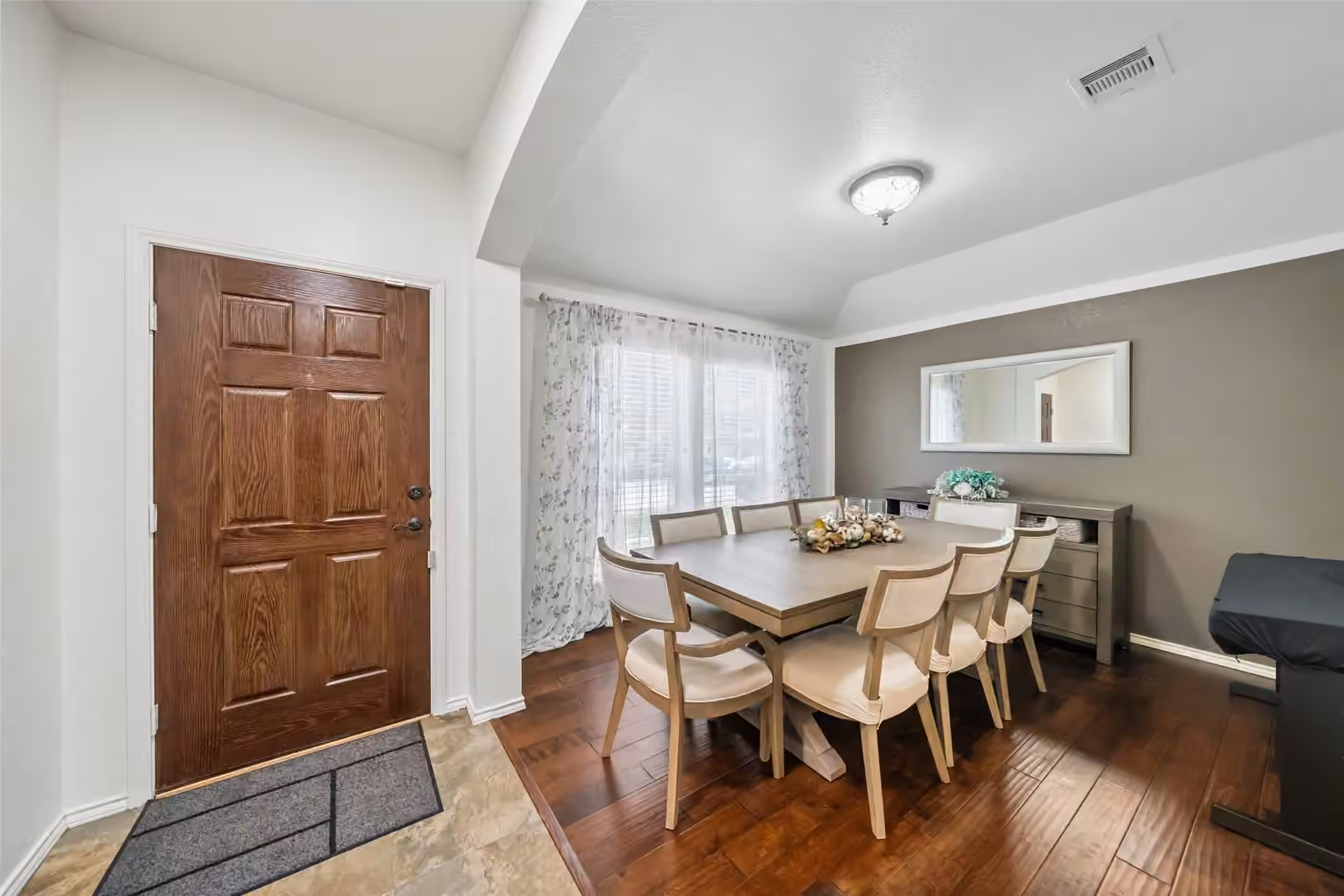 Photo 6 of 17911 Yukon Pass Drive, Humble, TX