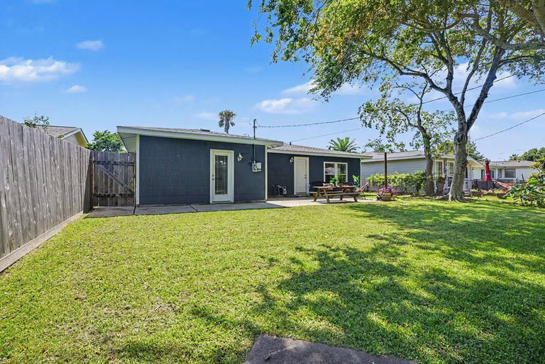 Photo 2 of 145 San Marino Drive, Galveston, TX