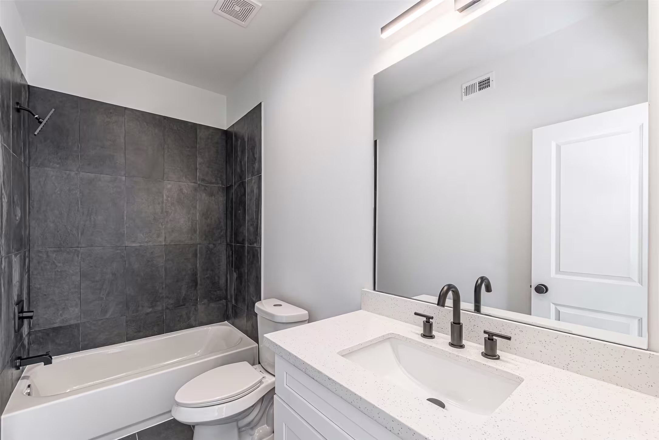 Photo 7 of 2318 Mills Street, Houston, TX