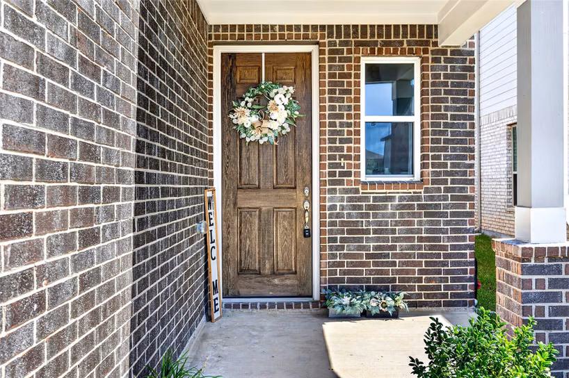 Photo 5 of 25231 Benroe Street, Katy, TX