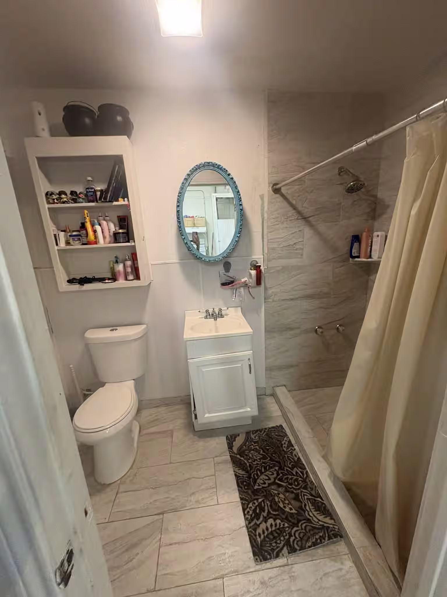 Photo 6 of 213 S Hill Street, Alvin, TX