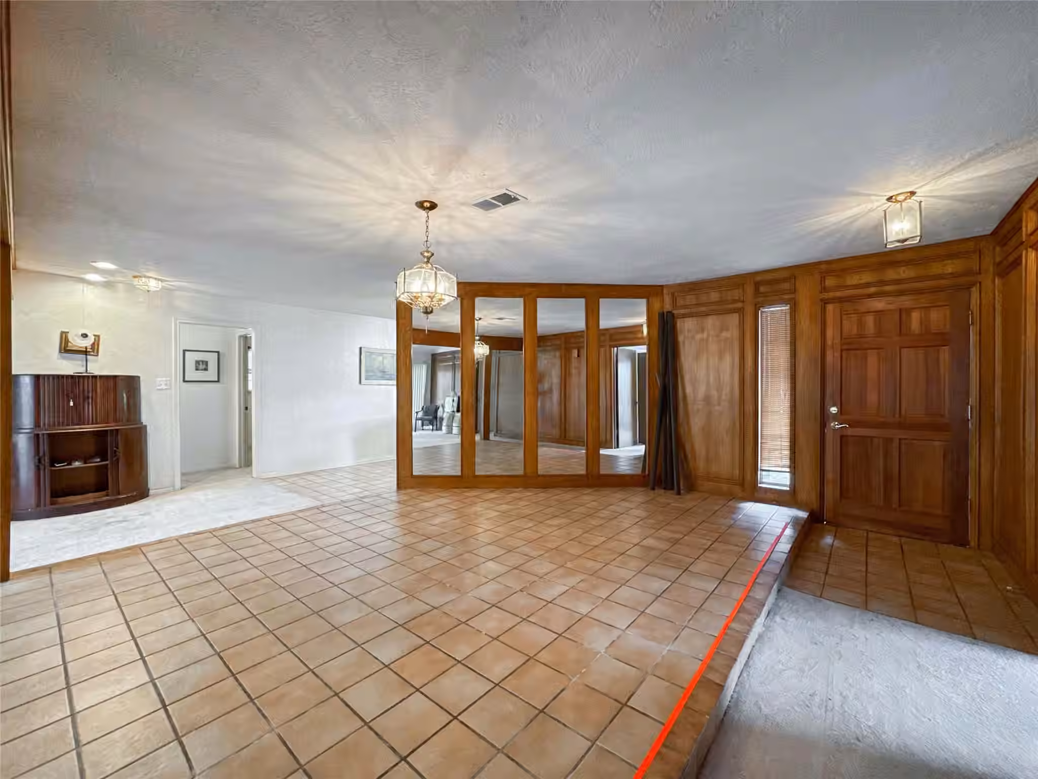 Photo 7 of 2109 E Linwood Oaks Street, Pearland, TX