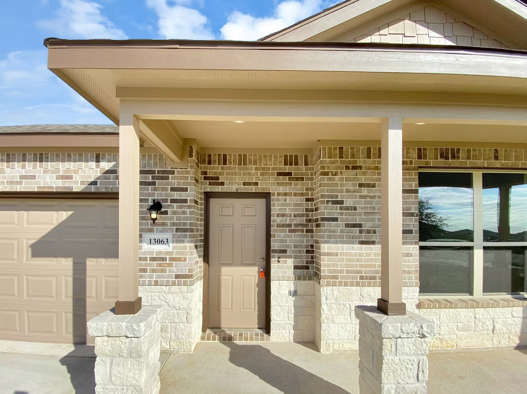 Photo 4 of 13063 Clear View Drive, Willis, TX