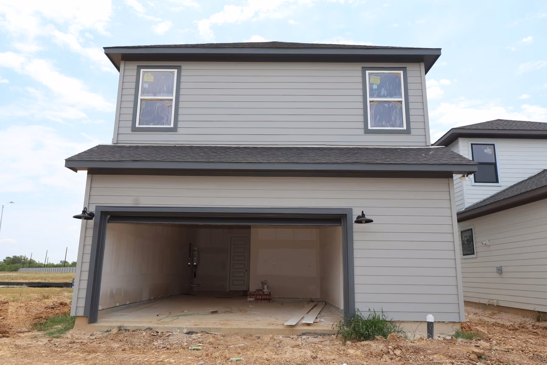 Photo 3 of 16705 Vibrant Lea Lane, Hockley, TX