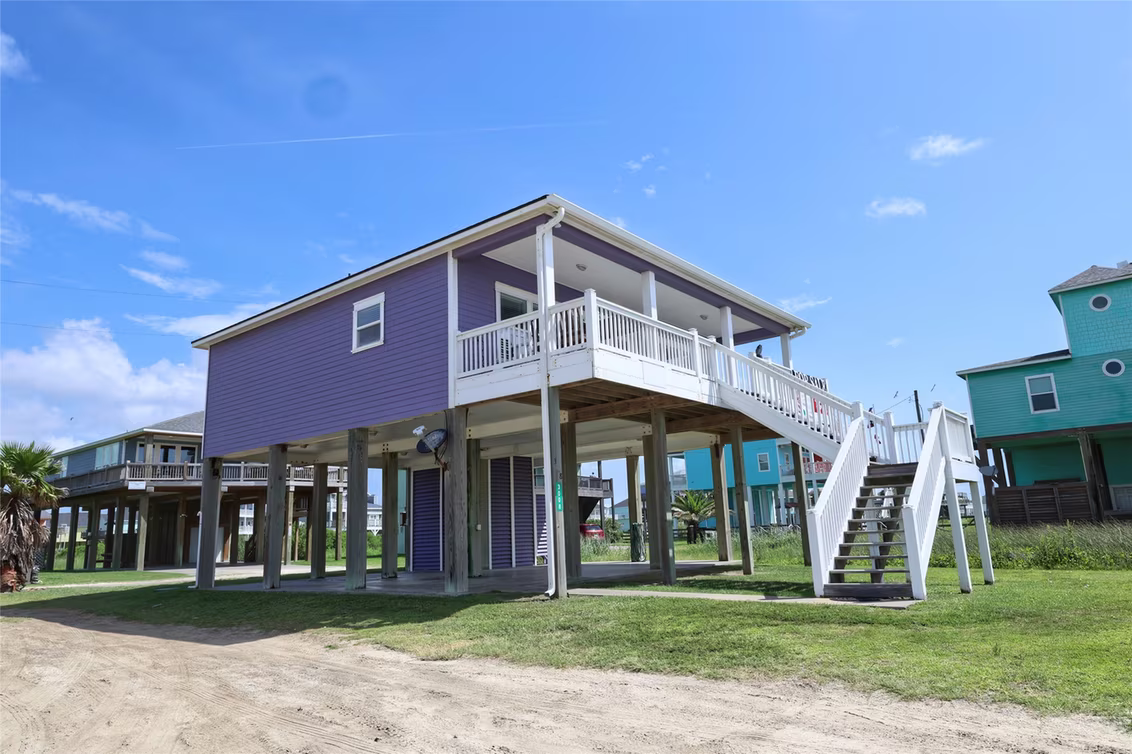 Photo 2 of 3008 Shady Lane, Crystal Beach, TX