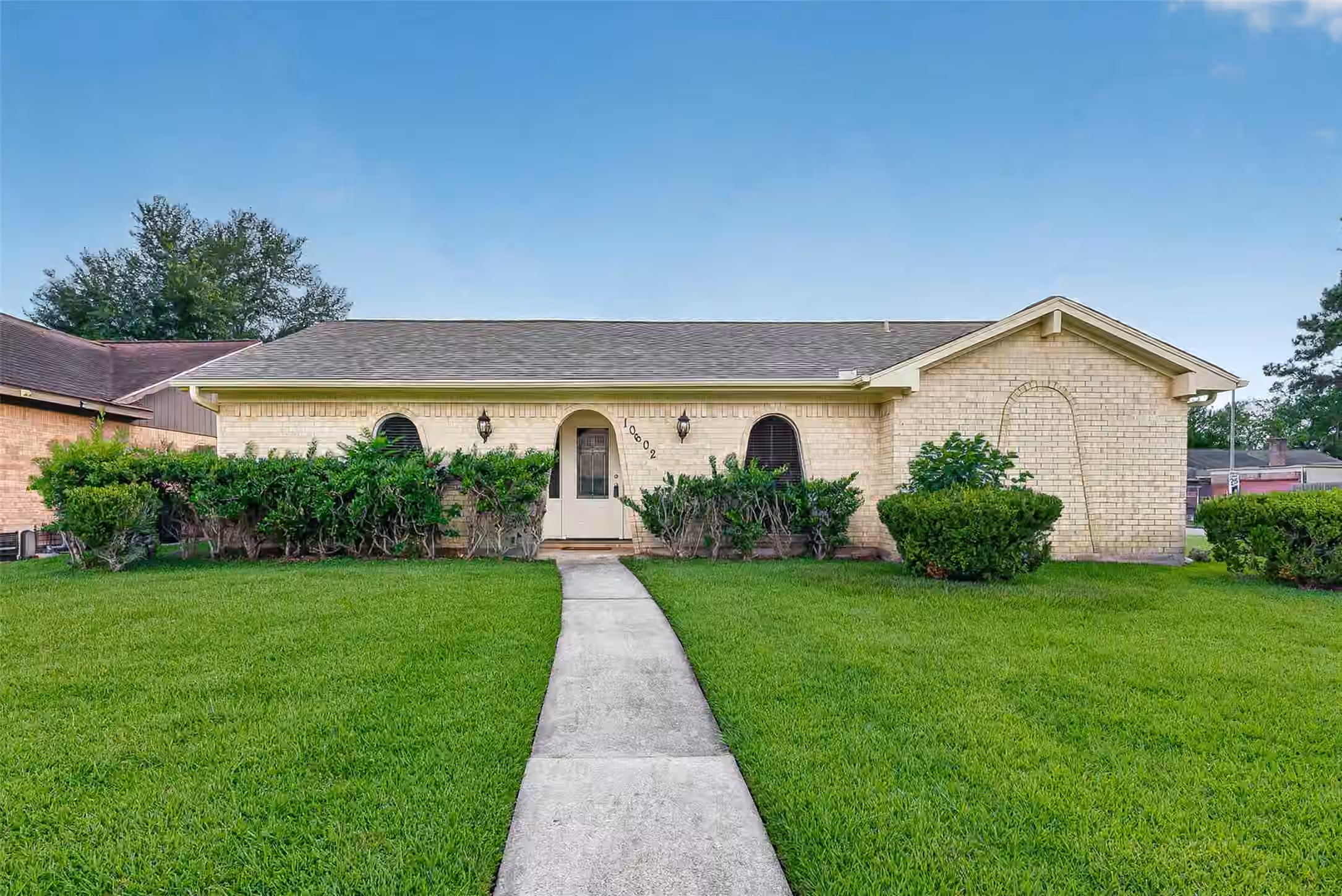 Photo of 10602 Sagewind Drive, Houston, TX 77089