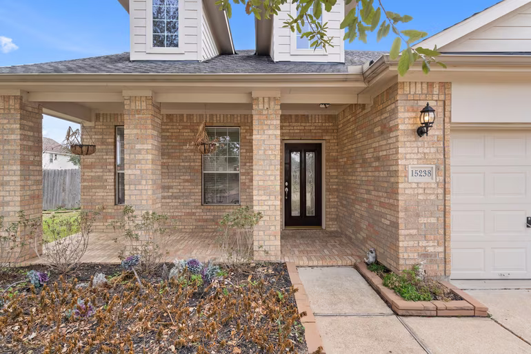 Photo 3 of 15238 Olmstead Park Drive, Cypress, TX