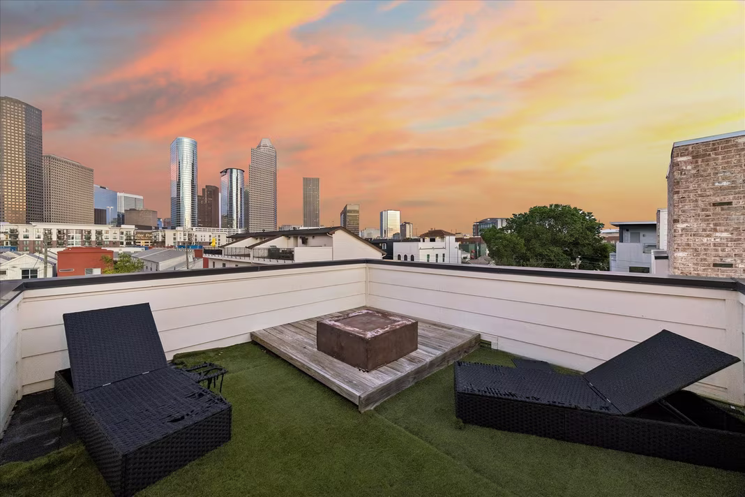 Photo of 1012 Robin Street, Houston, TX