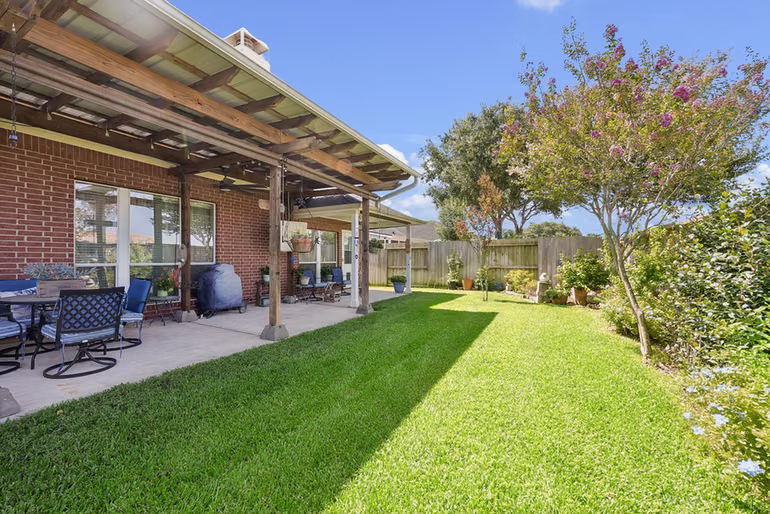 Photo 5 of 2510 Llano Springs Drive, Katy, TX