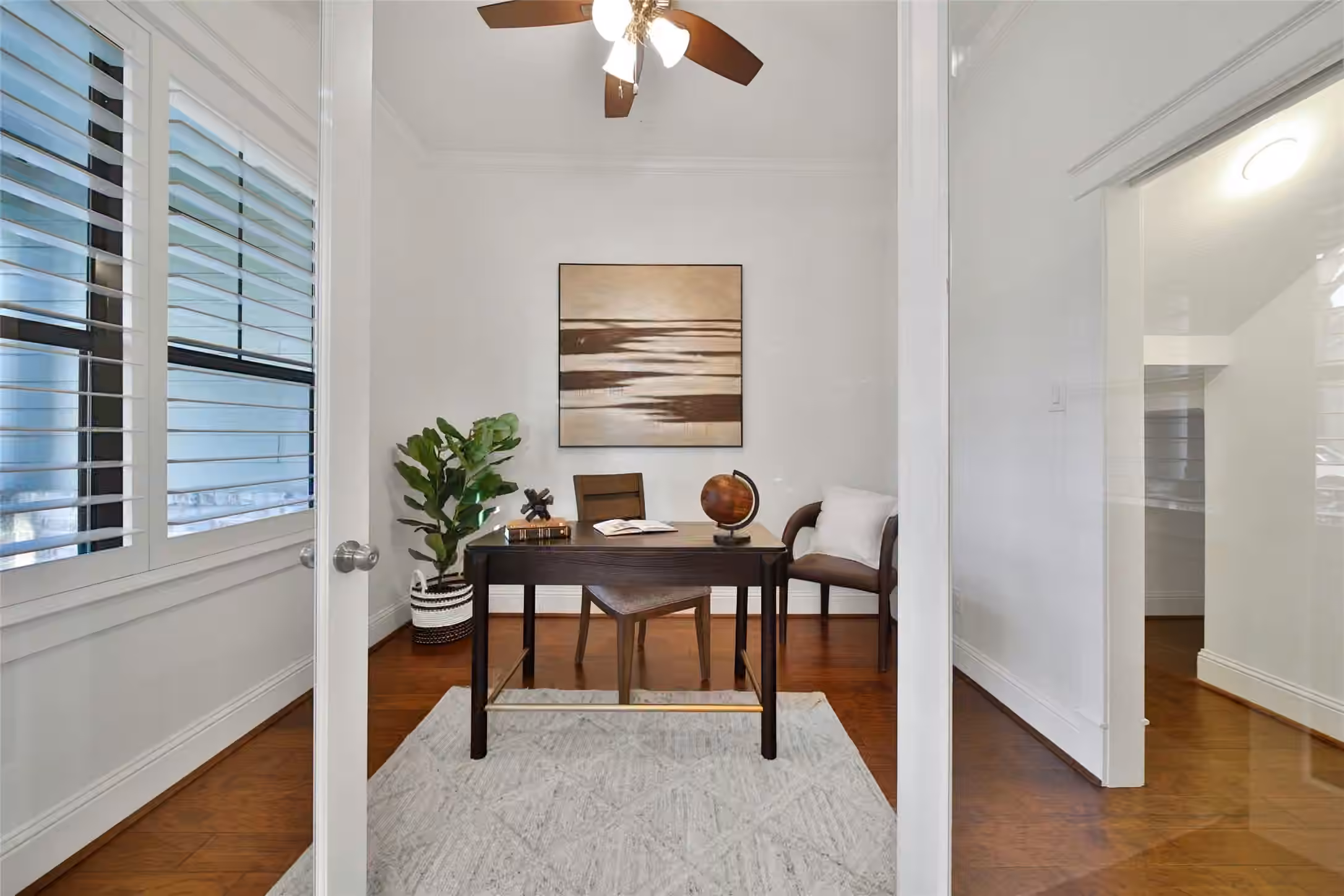 Photo 5 of 1236 Chamboard Lane, Houston, TX