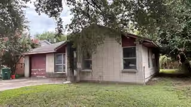 Photo of 1819 Teanaway Lane, Houston, TX 77029