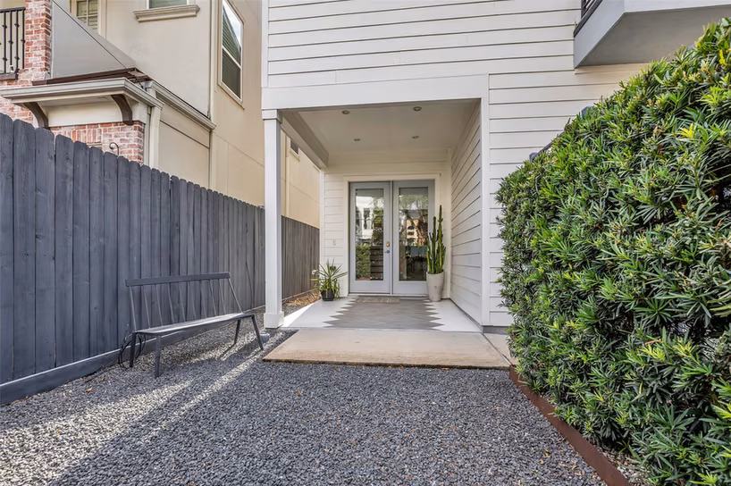 Photo 3 of 1216 Malone Street, Houston, TX