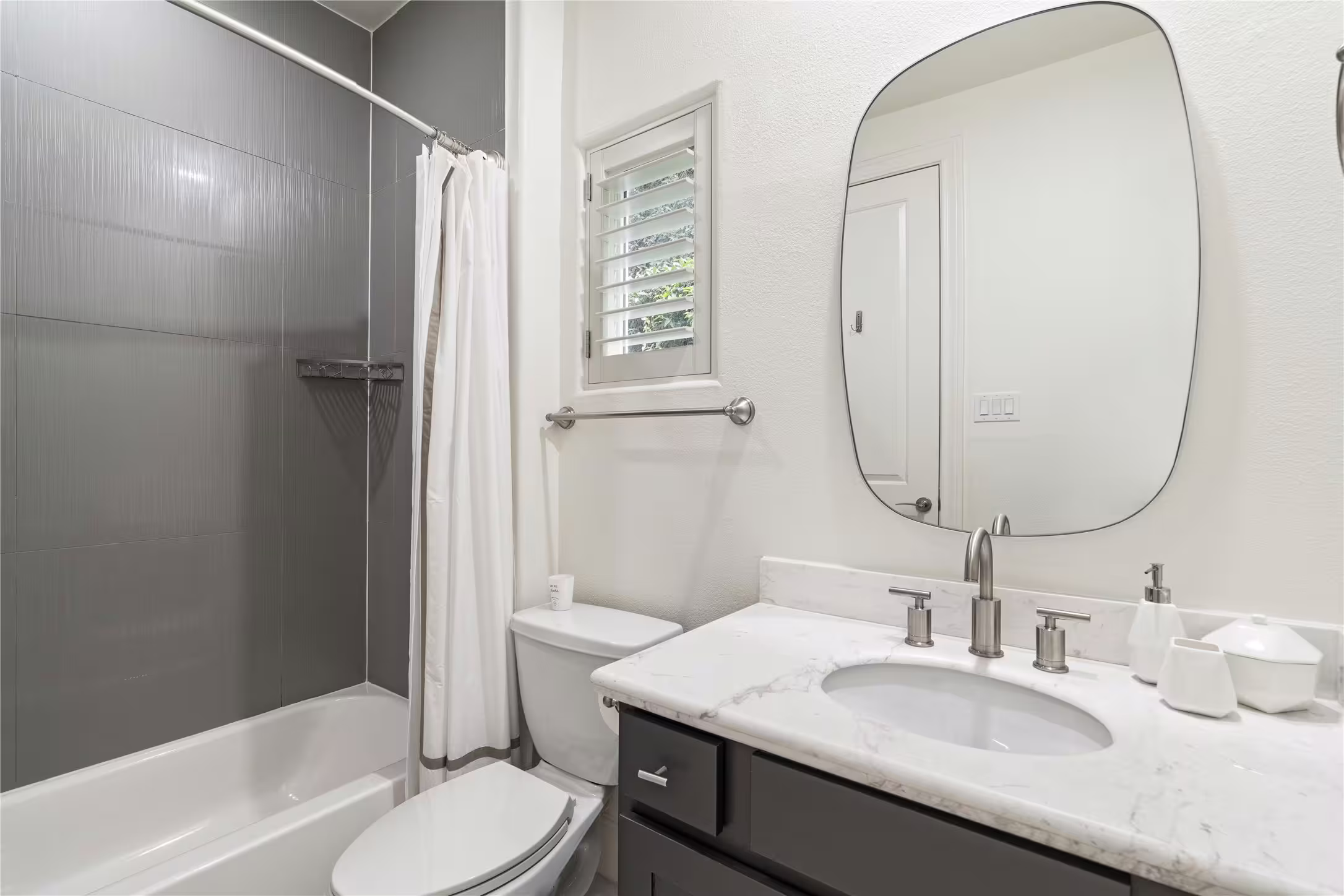 Photo 7 of 1403 Isabella Street, Houston, TX