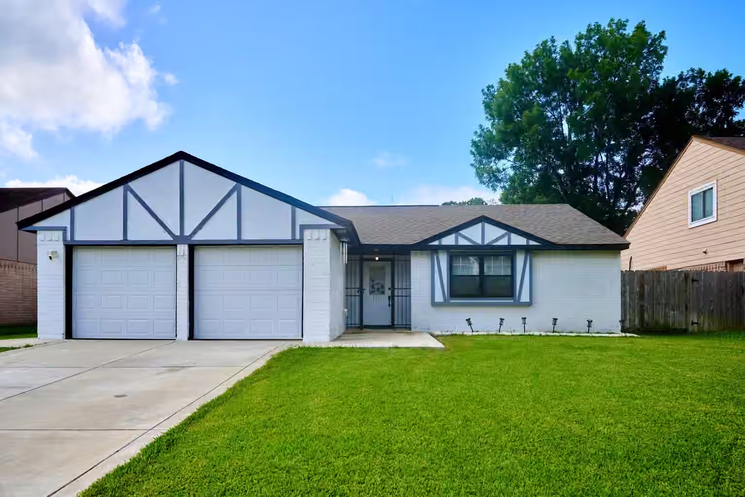 Photo of 1127 Gentle Bend Drive, Missouri City, TX