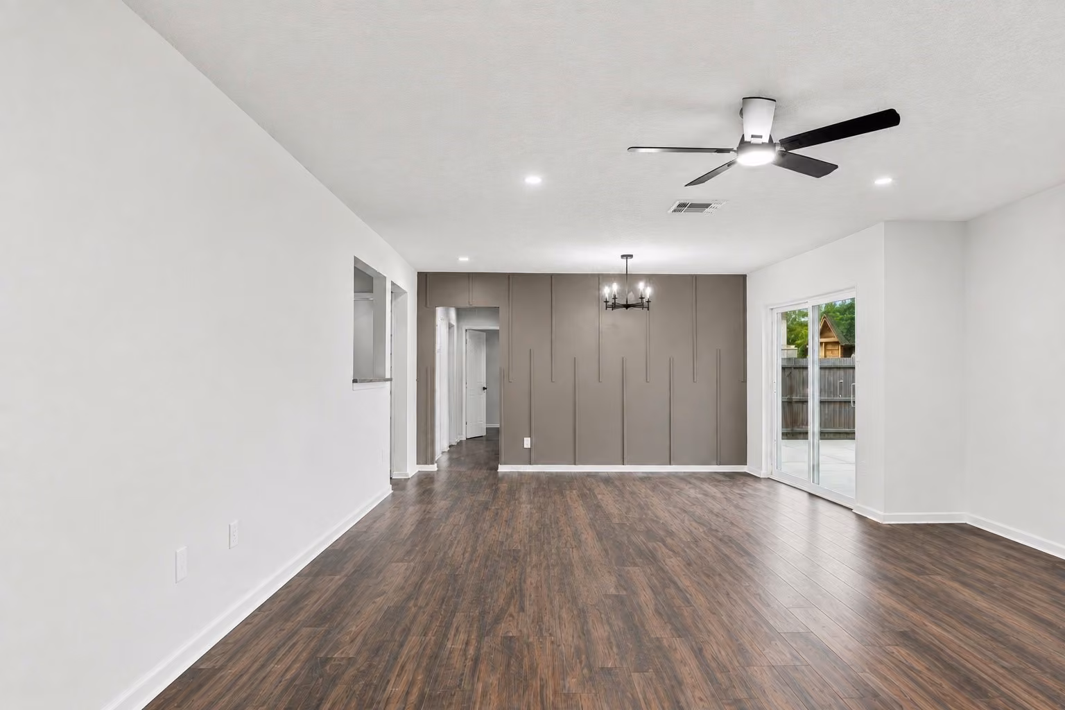 Photo 6 of 7531 Winterview Drive, Houston, TX