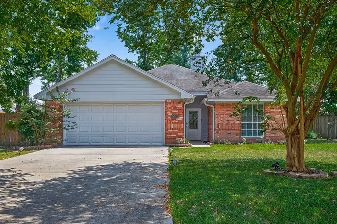 Photo 6 of 6719 Woodland Oaks, Magnolia, TX