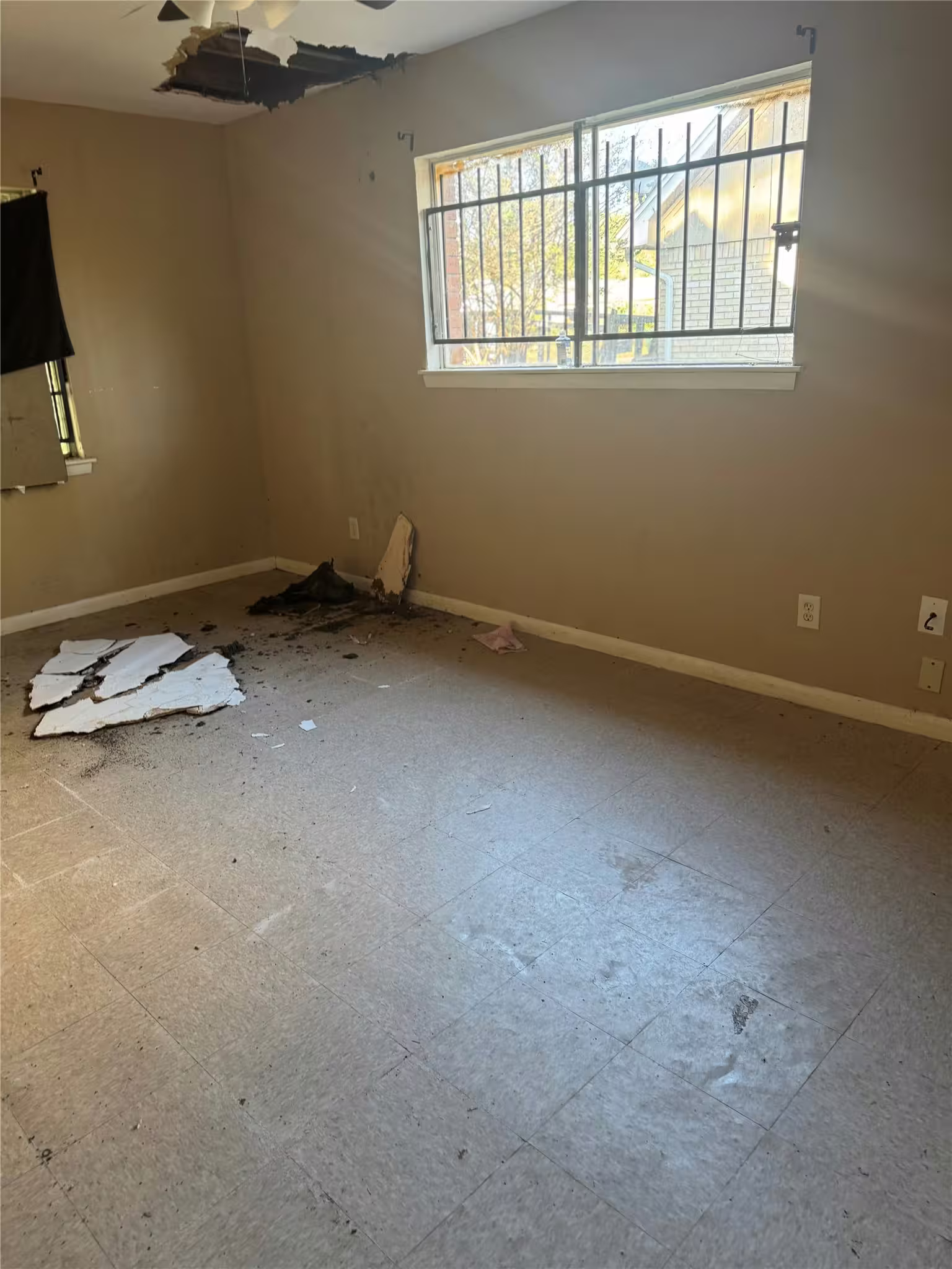 Photo 4 of 7202 Orlando Street, Houston, TX