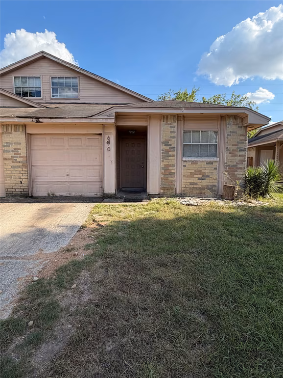 Photo of 6905 Greenyard Drive, Houston, TX 77086