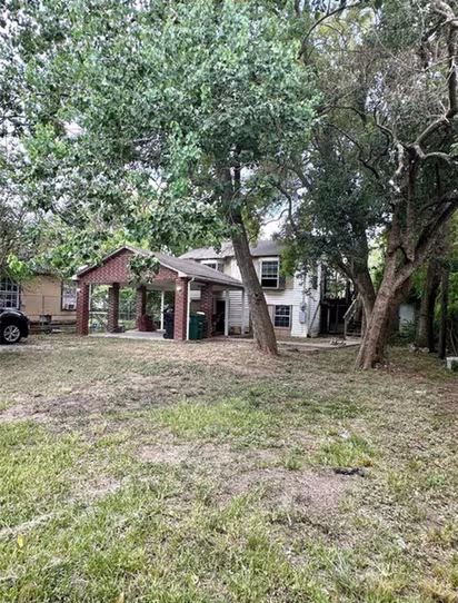 Photo 7 of 7215 Victoria St Street, Houston, TX