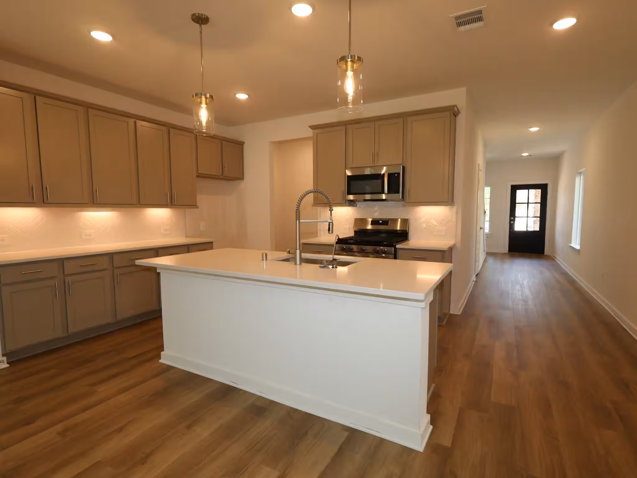 Photo 5 of 21430 Jacaranda Blossom Way, Tomball, TX
