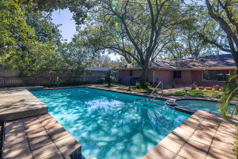 Photo of 5238 Loch Lomond Drive, Houston, TX