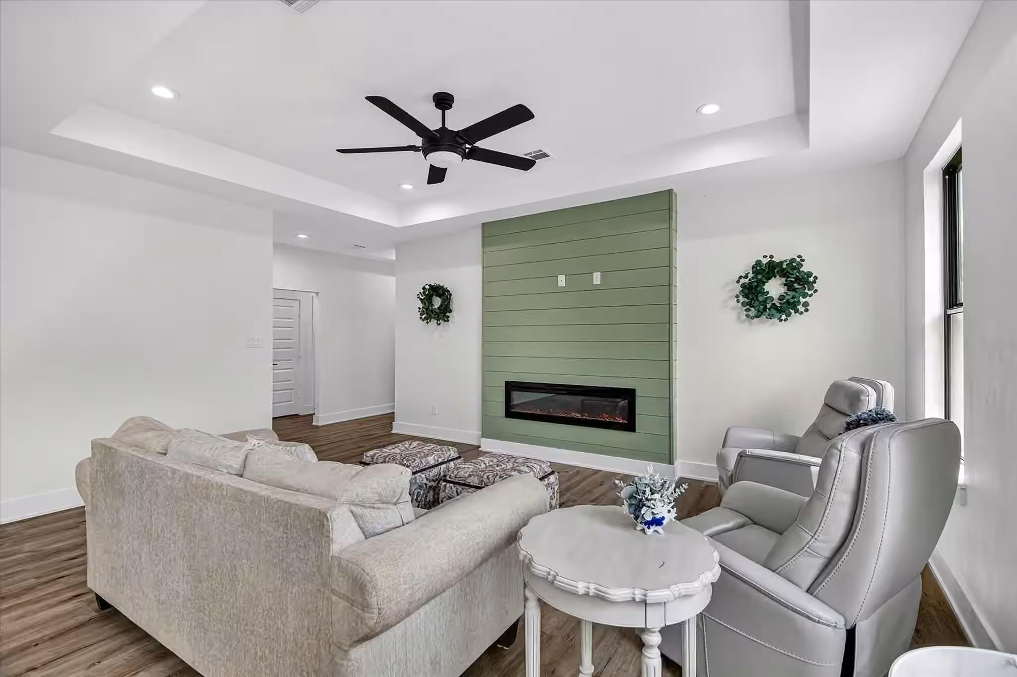 Photo 6 of 502 S Carroll Street, La Porte, TX