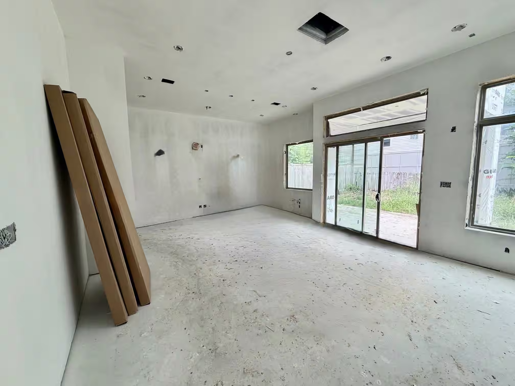 Photo 7 of 2122 NORTH Boulevard, Houston, TX