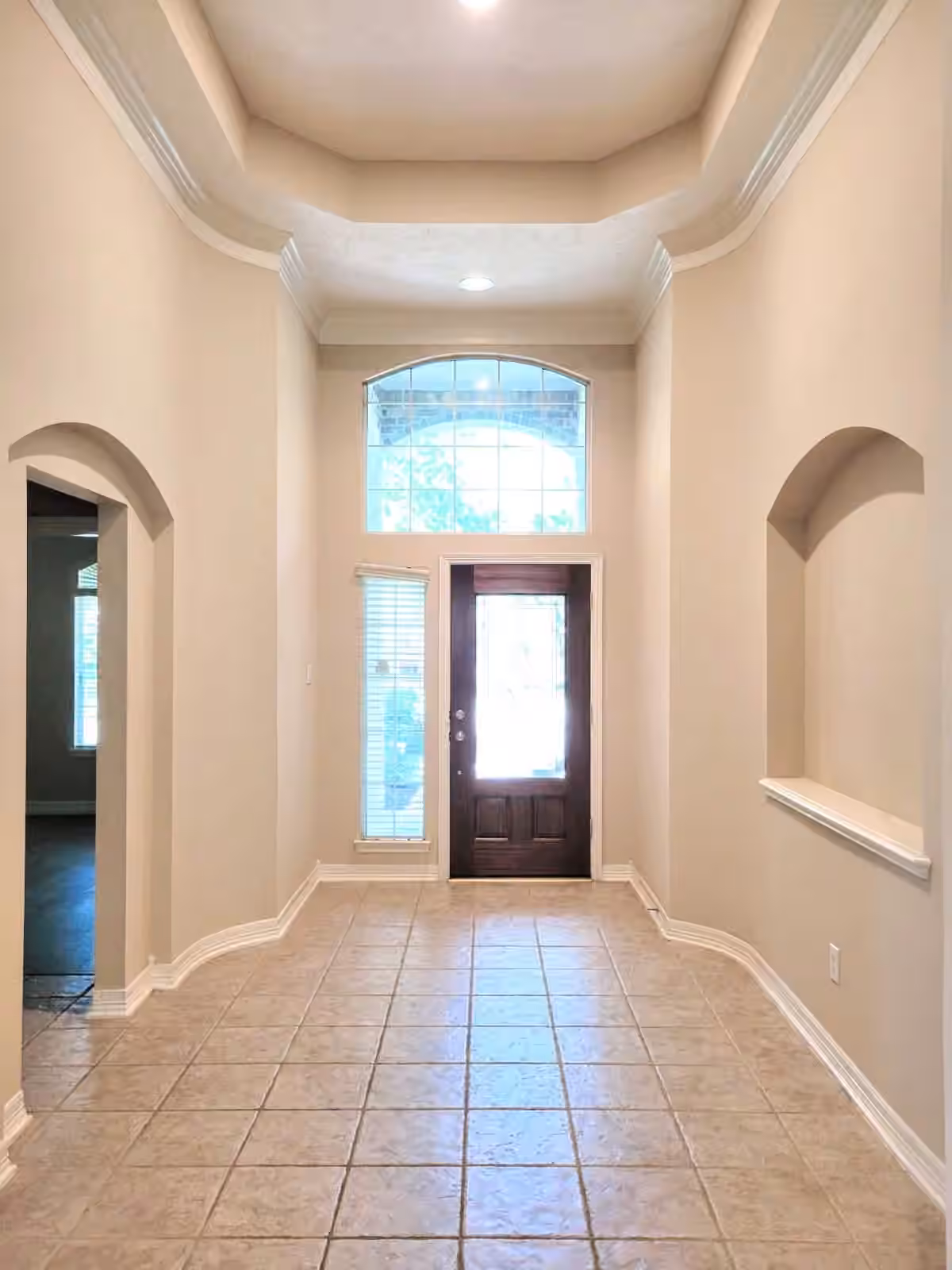 Photo 4 of 10327 Earlington Manor Drive, Spring, TX