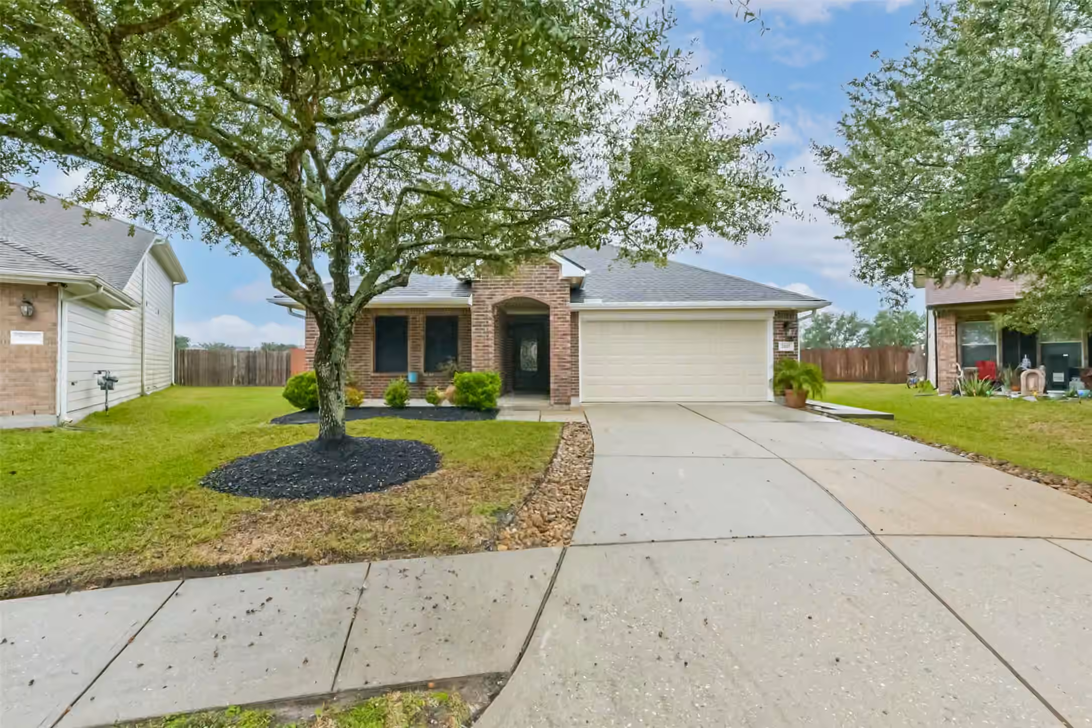 Photo of 2102 Pickwick Pines Dr Court, Humble, TX