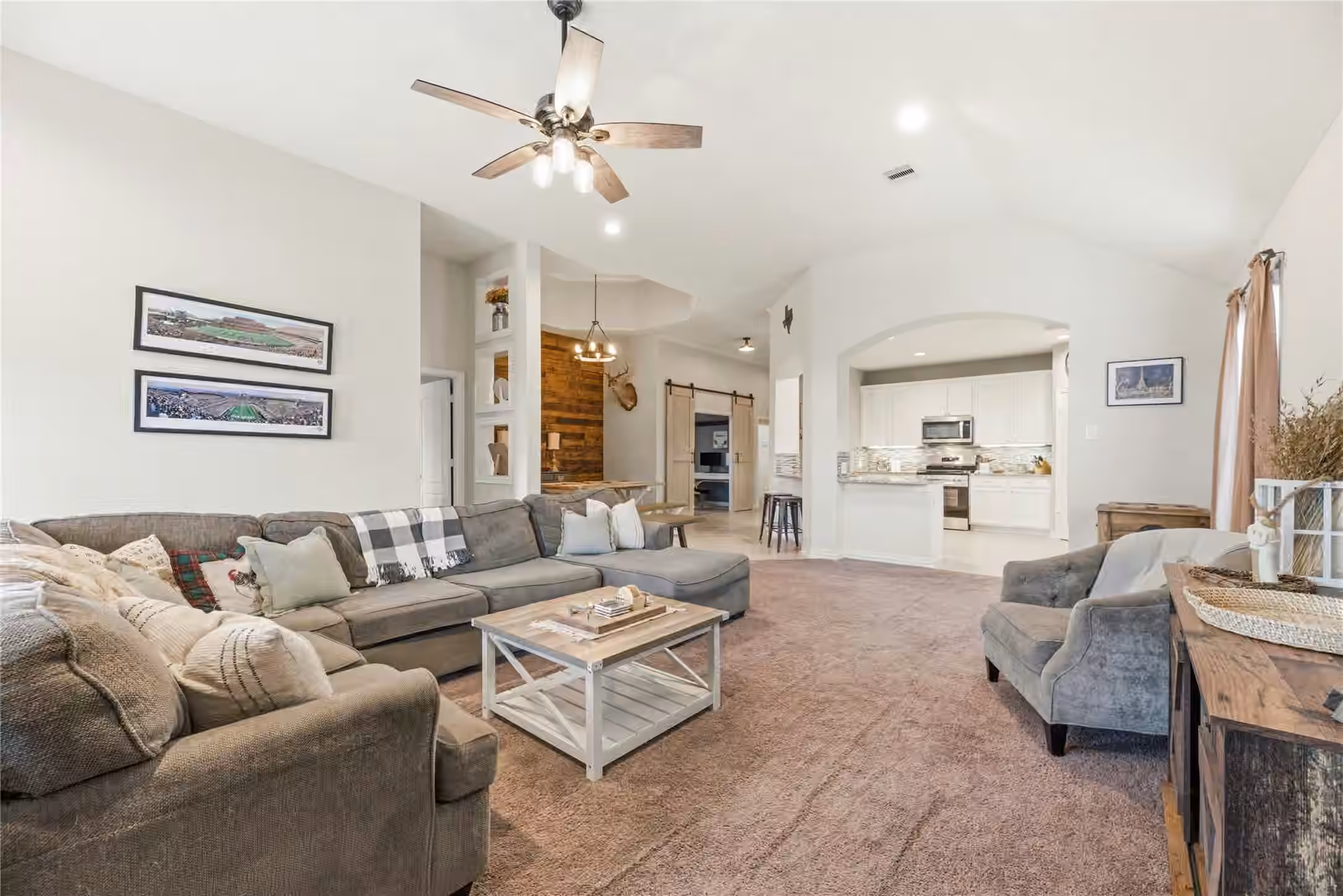 Photo 5 of 16014 Mark Crest Drive, Hockley, TX