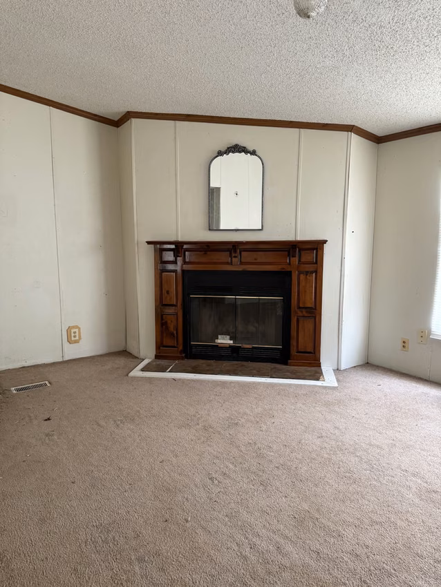 Photo 3 of 106 Courtland Court, Highlands, TX