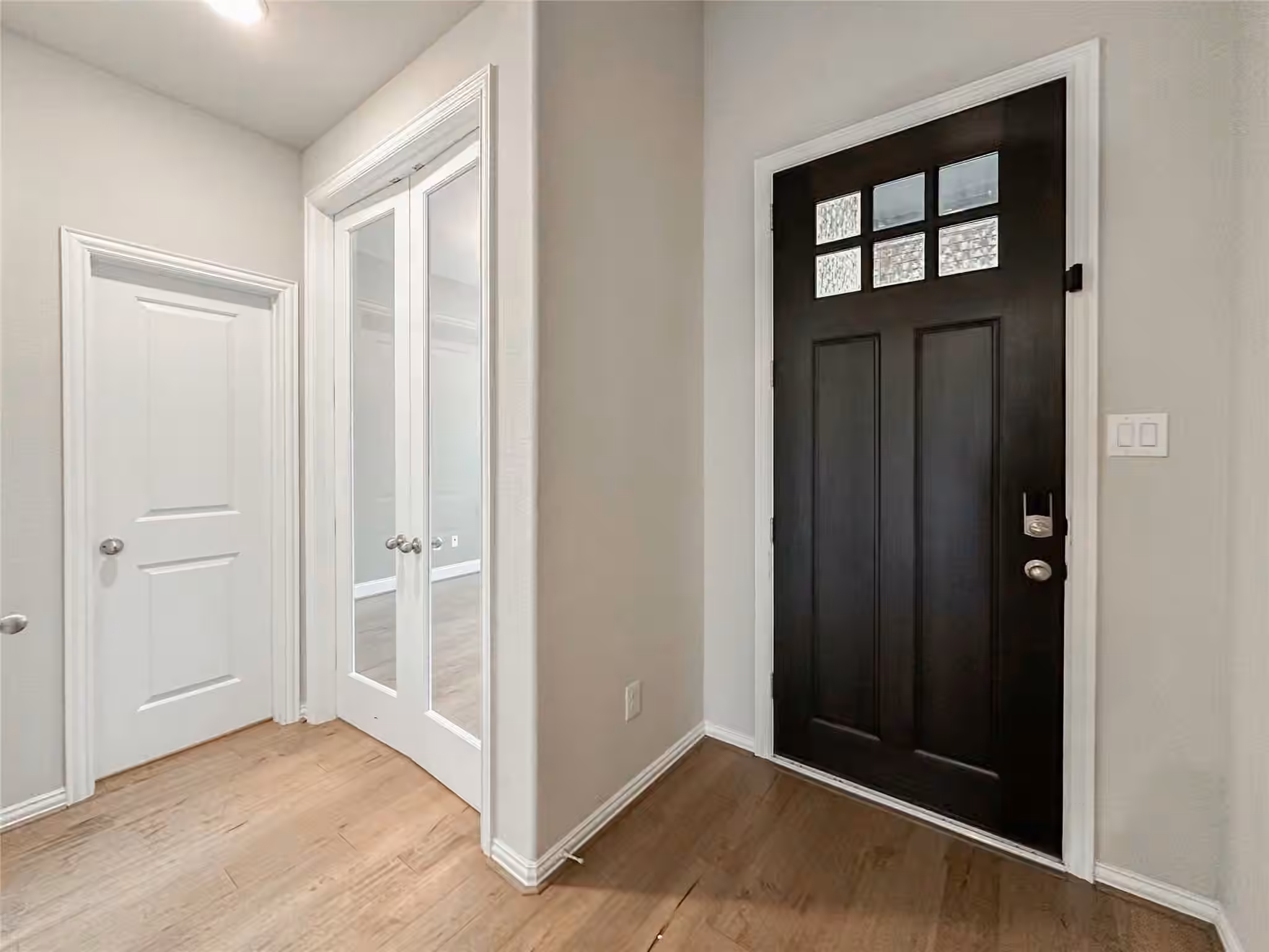 Photo 5 of 1123 Great Grey Owl Court, Conroe, TX