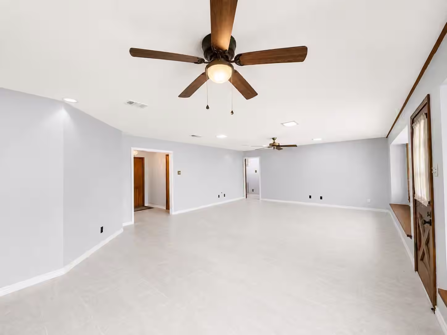 Photo 5 of 708 Shady Lane, La Marque, TX