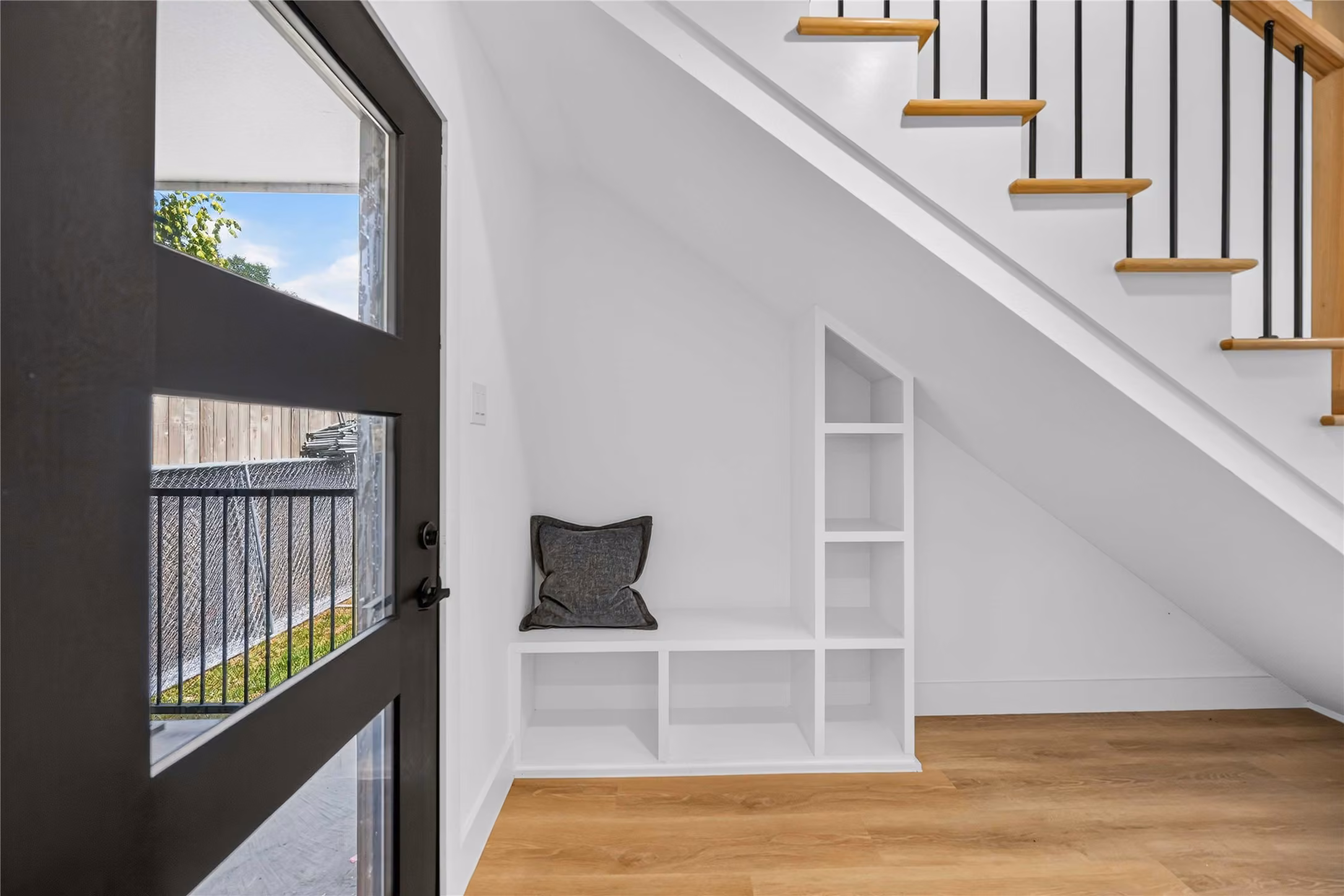 Photo 6 of 316 Walthall B, Houston, TX