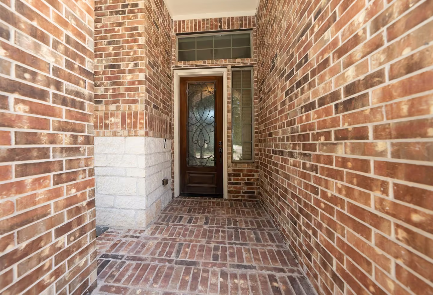Photo 4 of 6323 Orange Blossom Lane, Rosenberg, TX