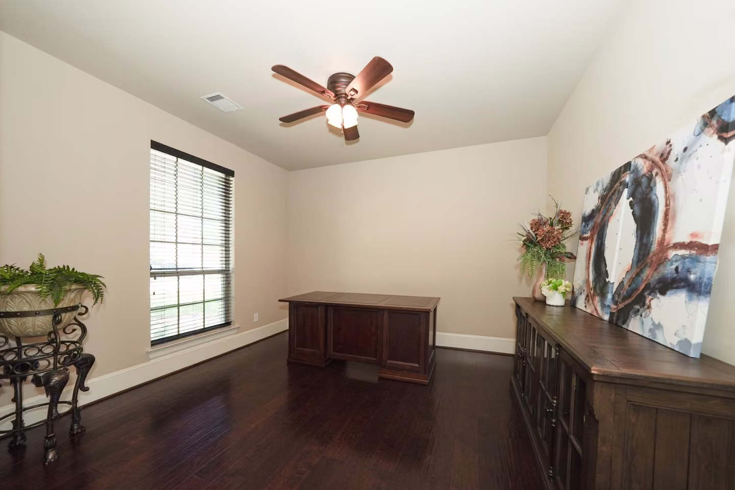 Photo 6 of 6323 Orange Blossom Lane, Rosenberg, TX